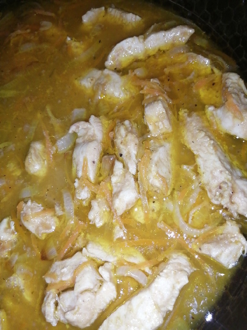 Гуляш из куриной грудки