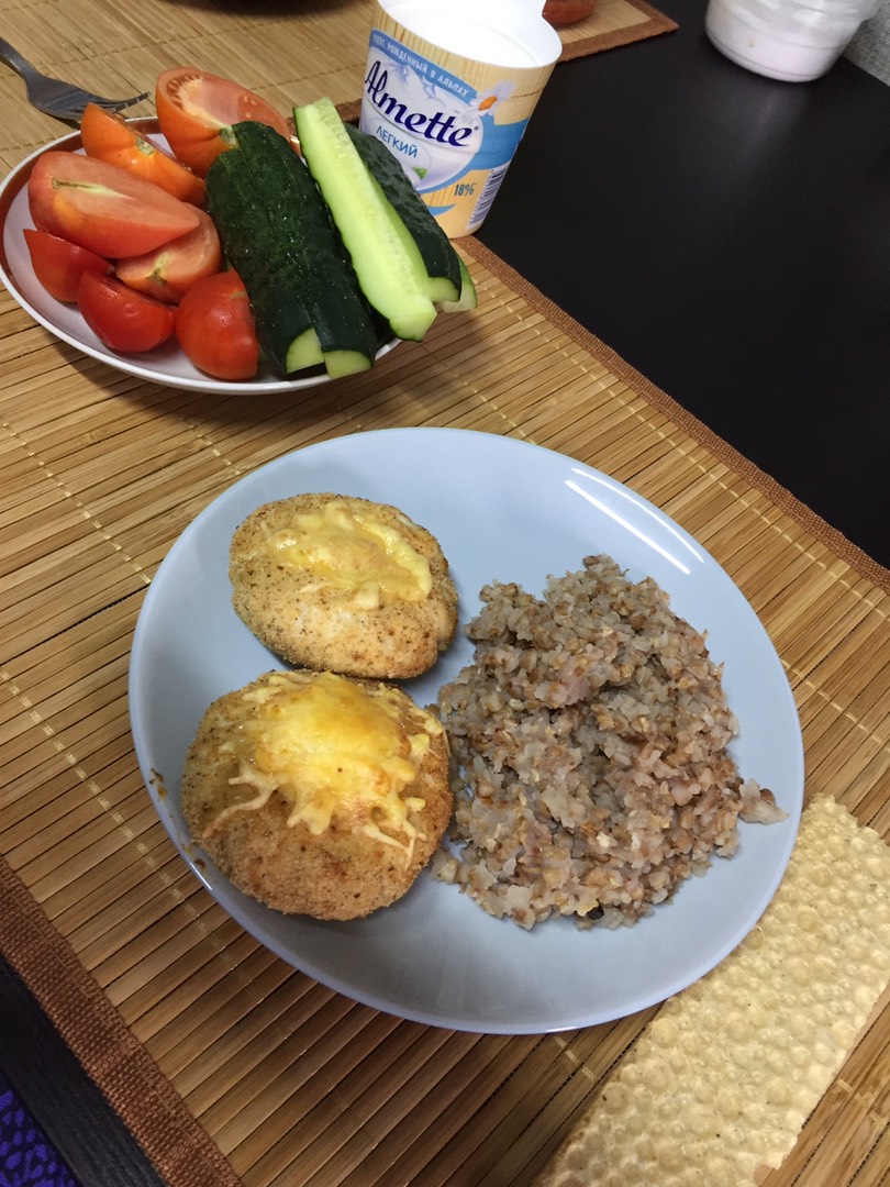 Куриные гнезда с сыром по-бырику