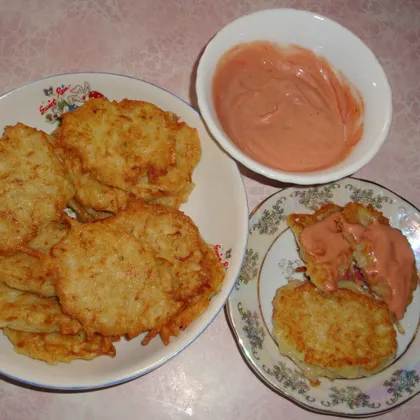 Оладьи из кабачка и картофеля (+ соус к ним)