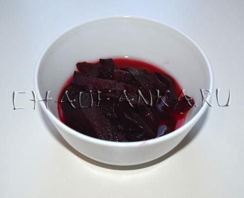 Роллы по-русски с селедкой и свеклой