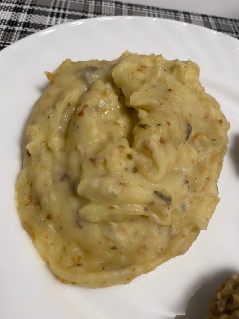 Картофельном пюре с грибами
