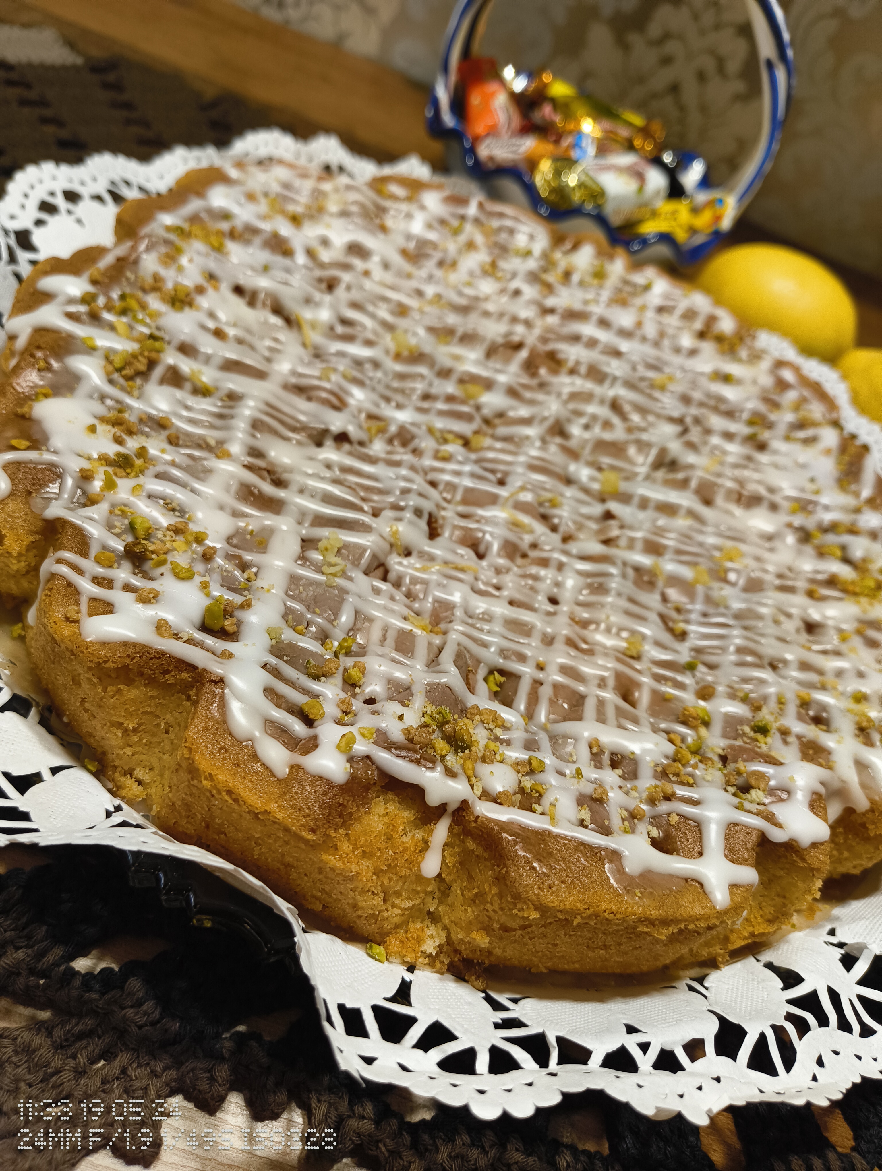 Лимонный пирог с марципаном
