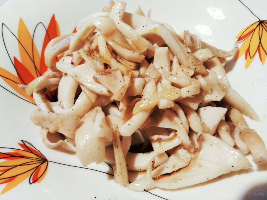 10 блюд с кальмарами, которые понравятся всем