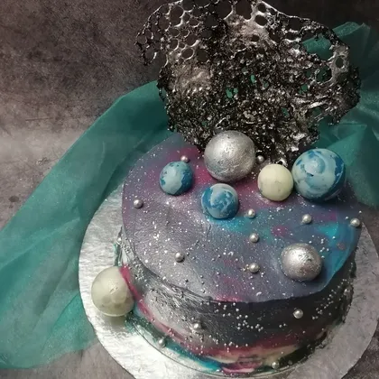 Шоколадный торт 'Космос'