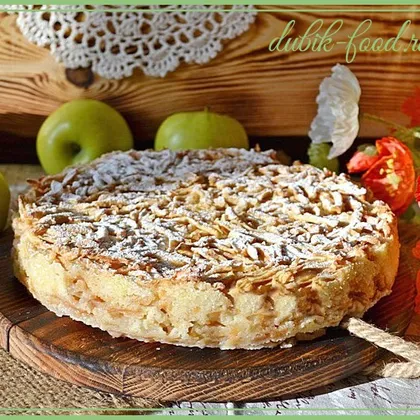 Постный яблочный пирог 'Сахара'
