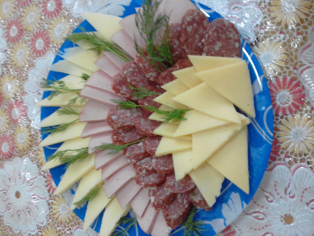 Куриная колбаса с сыром – пошаговый рецепт приготовления с фото