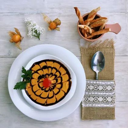 Морковный крем-суп с фенхелем на кокосовом молоке