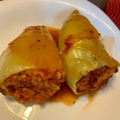 Перцы фаршированные булгуром и овощами