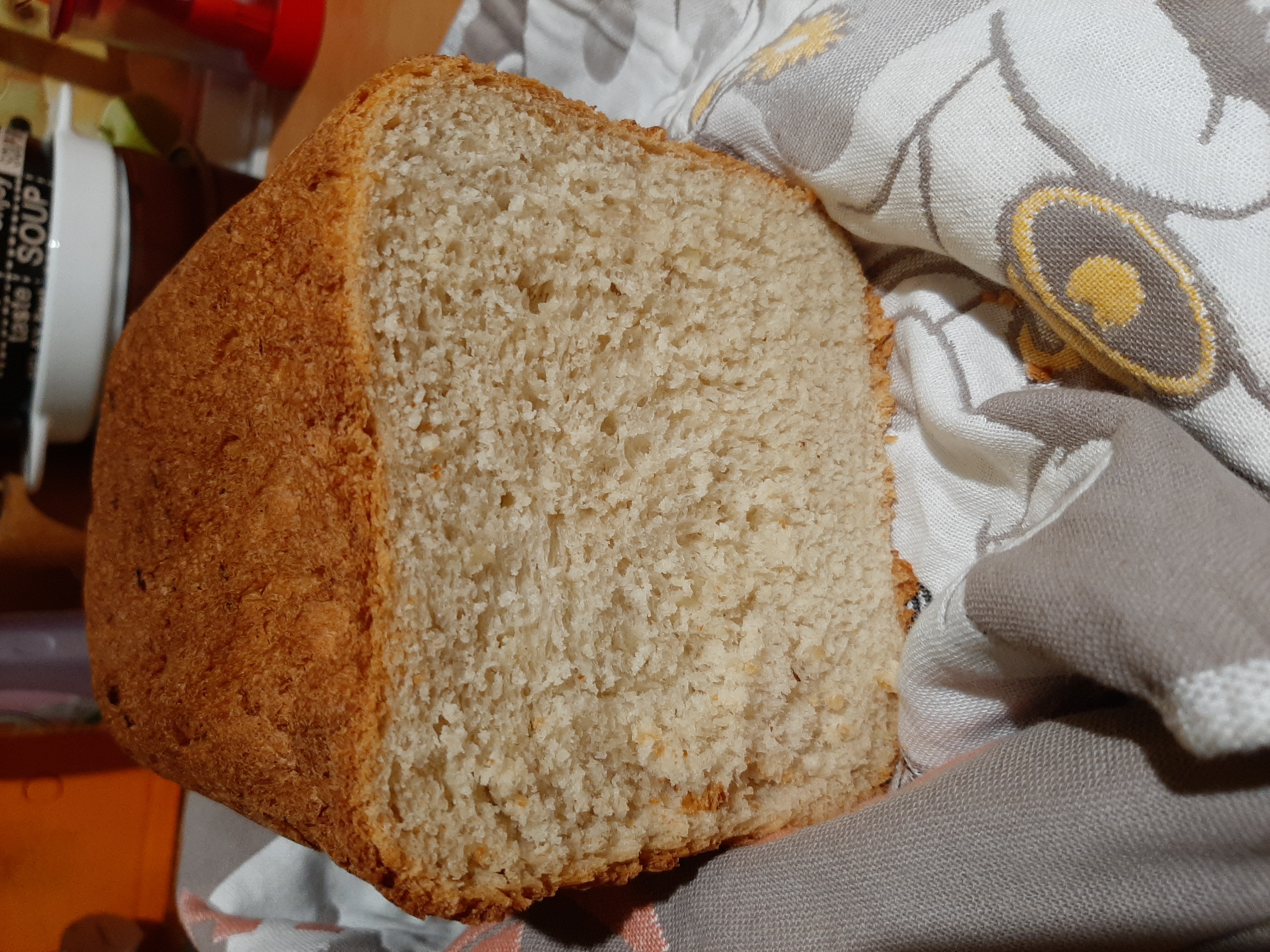 Хлеб белый (рецепт для хлебопечки)