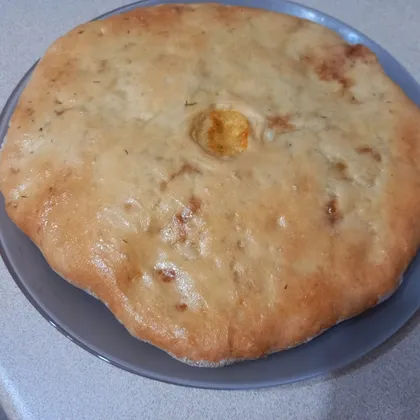 Осетинский пирог с сыром и картошкой