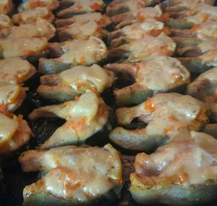 Запеченные стейки форели