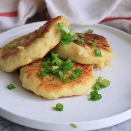 Картопляники с курицей