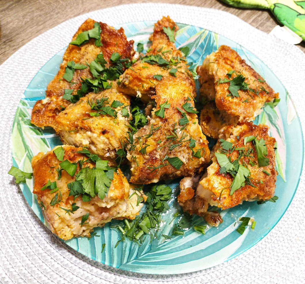 Жареный морской окунь в кукурузной муке