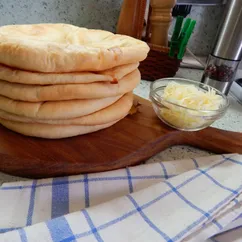 Лепешки с картошкой и сыром