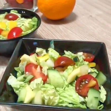 Похрустим? Быстрый и легкий салат из пекинской капусты с овощами Радуга вкуса!
