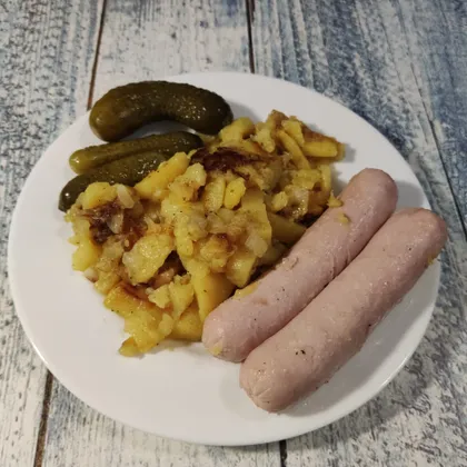 Жареный картофель с Баварскими сосисками
