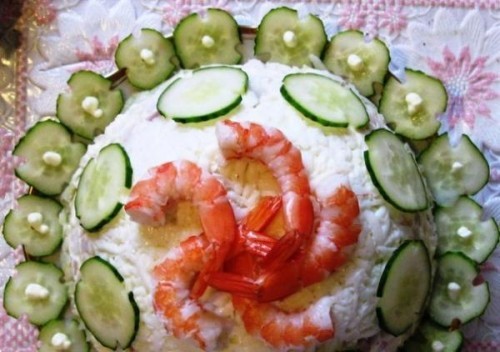 Салат с кальмарами и рыбой «Белое платье»
