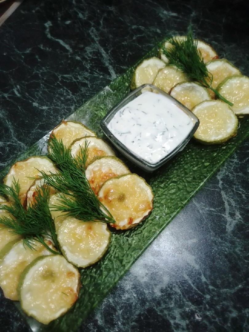 Кабачки по-деревенски с чесноком и сыром рецепт с фото, как приготовить на luchistii-sudak.ru