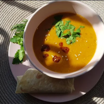Турецкий чечевичный суп пюре