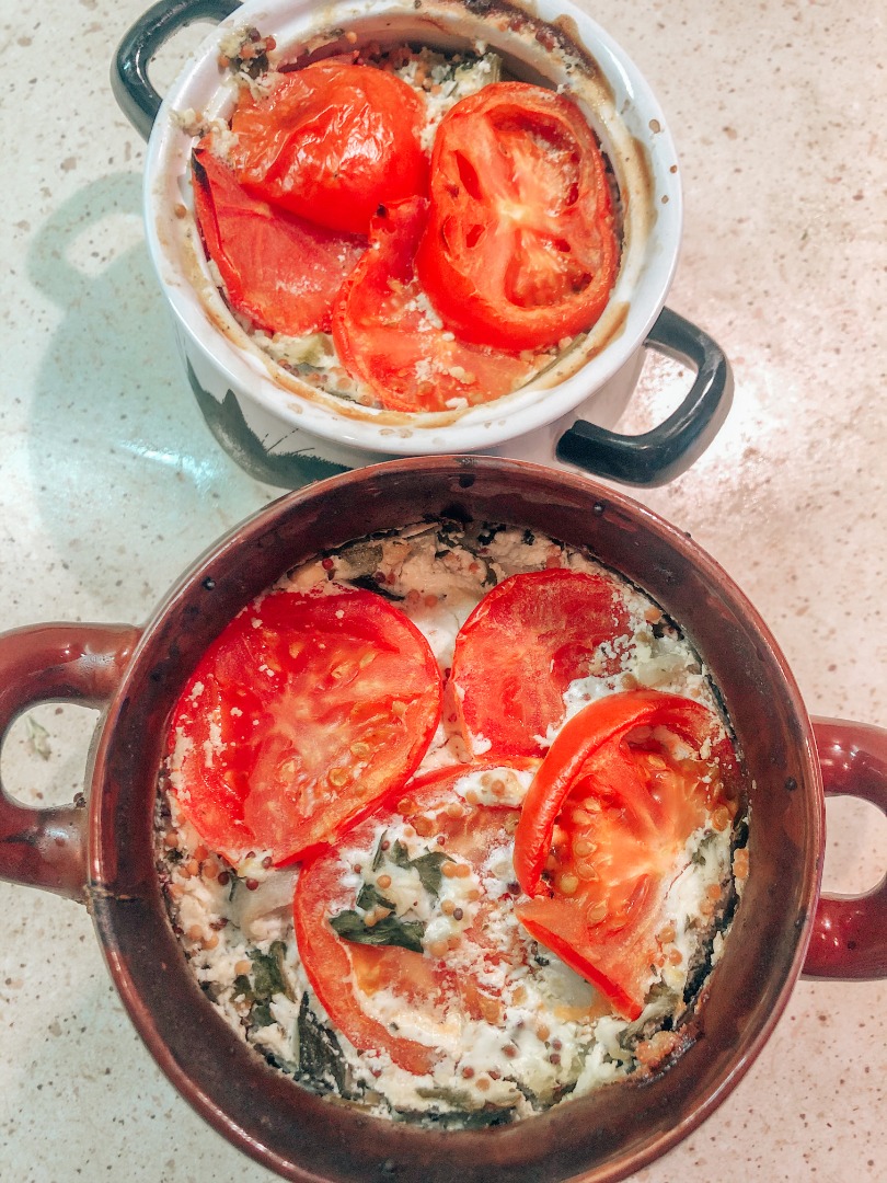 Кабачки, запеченные под соусом