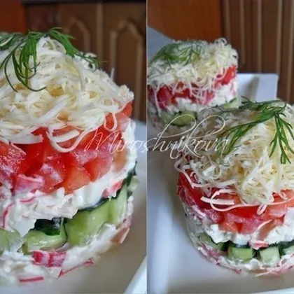 'Безумный салат' из крабовых палочек