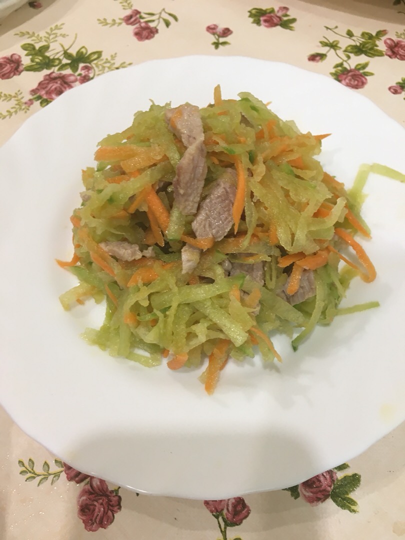 Салат из редьки с мясом