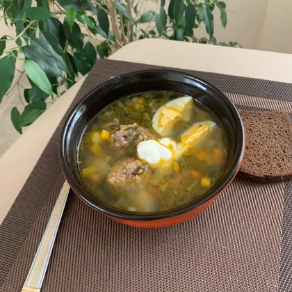 Щавелевый суп с фрикадельками