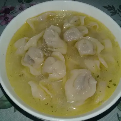 Домашние пельмени с бульоном 🍲