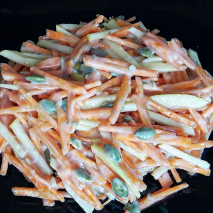 Морковно - яблочный салатик