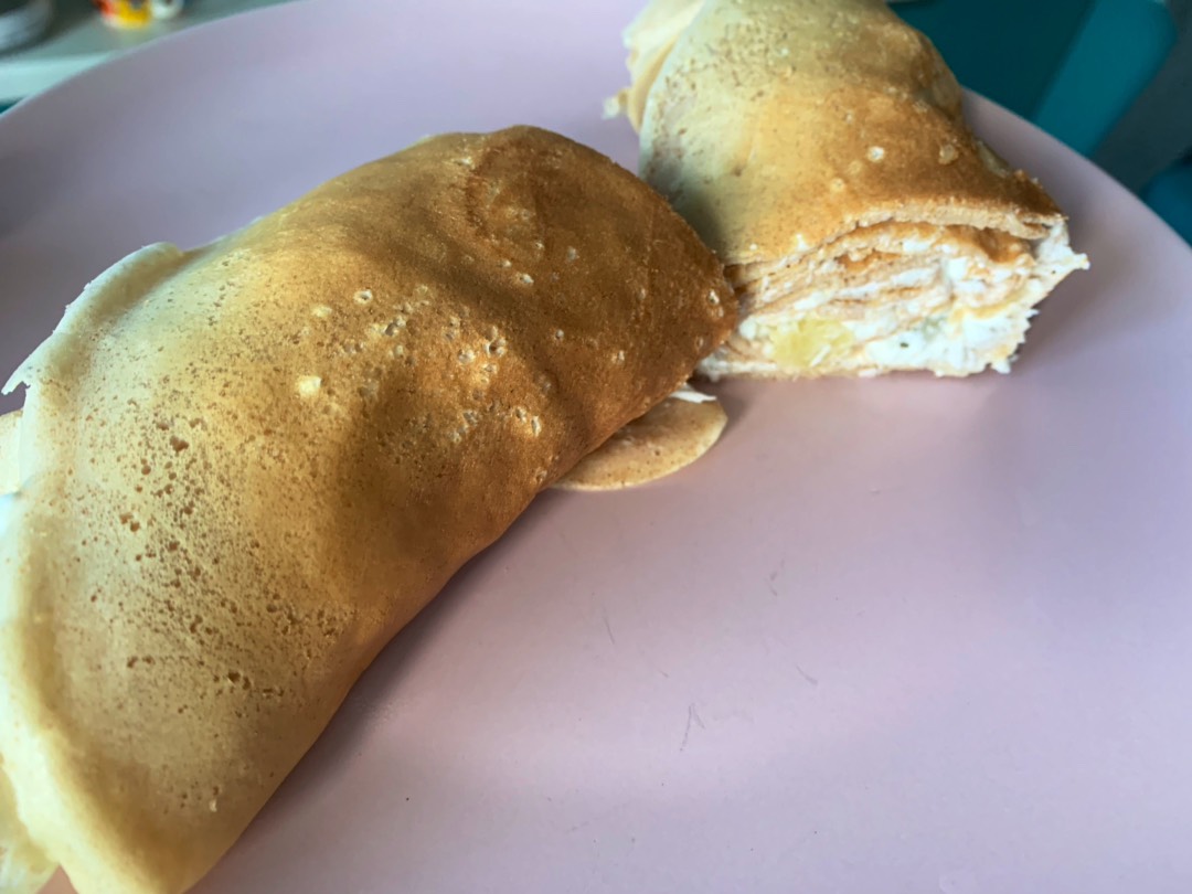 Блинный рулет «Пина-колада»