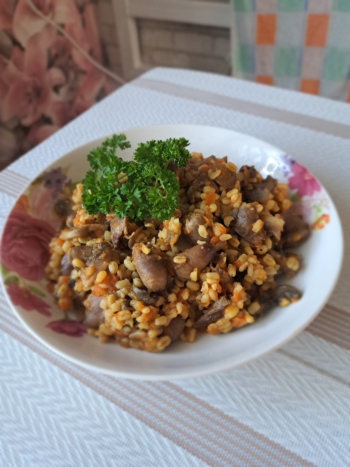 Булгур с грибами и сердечками