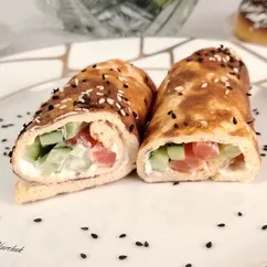 Ролл с красной рыбой 