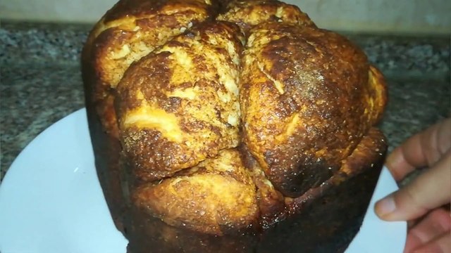 Сладкий хлеб с корицей