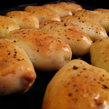 Пирожки с картошкой и жареным луком
