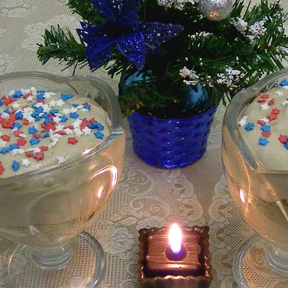 Десерт. Новогодний рецепт. Мусс из маскарпоне с печеньем