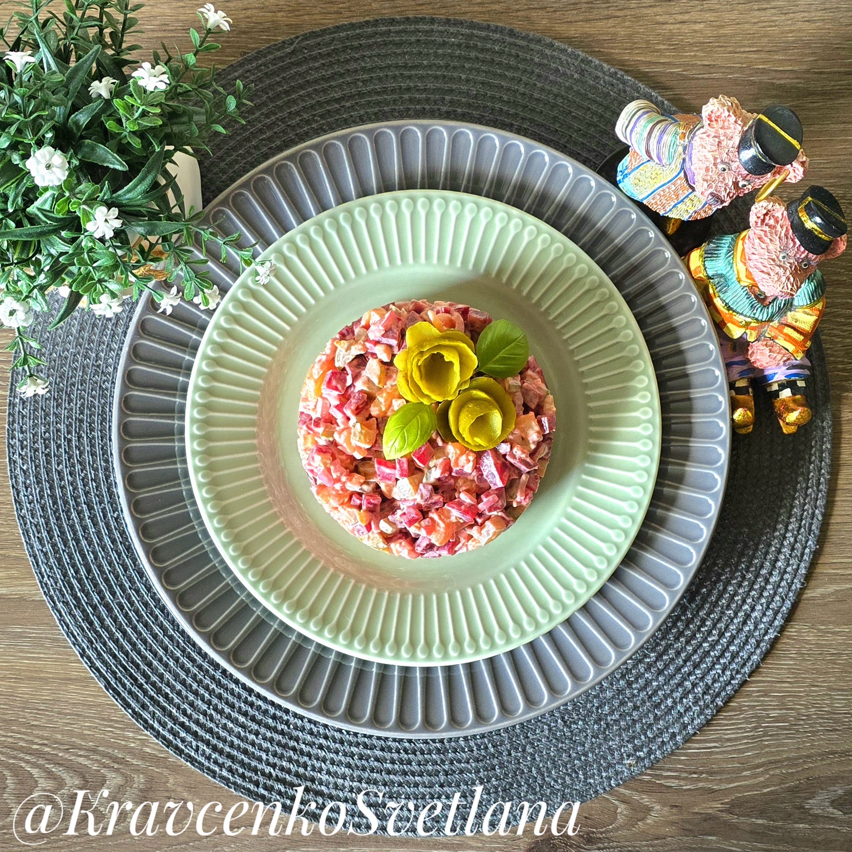 Салат из свёклы с огурцами