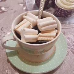 Американо с маршмеллоу ☕