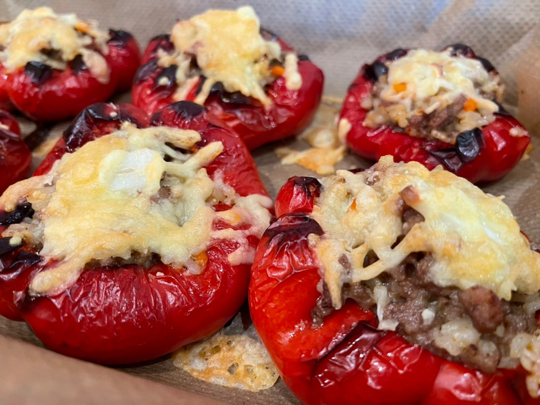 Запеченные перцы с начинкой
