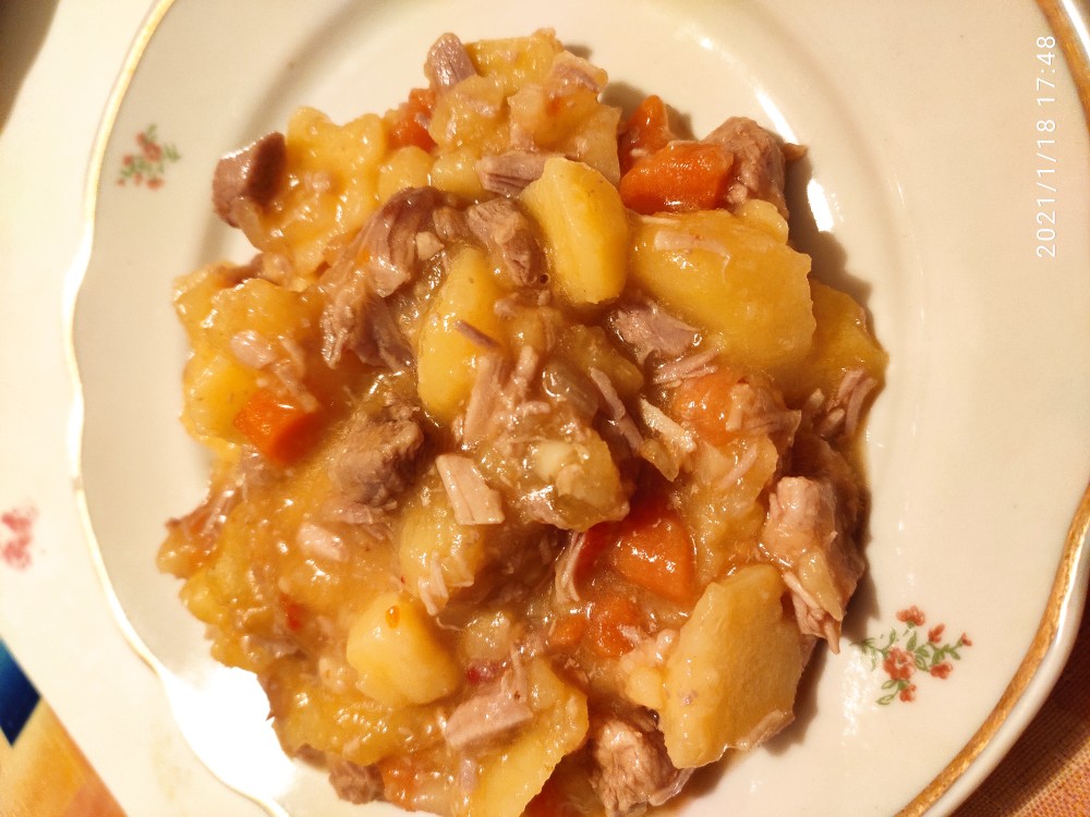 Индейка, тушенная с картошкой - пошаговый рецепт с фото на luchistii-sudak.ru