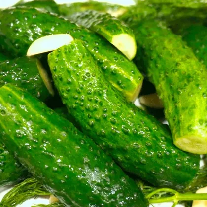 БУДЬТЕ АККУРАТНЕЕ! ОСТАНОВИТЬСЯ НЕВОЗМОЖНО! БЫСТРЫЕ МАЛОСОЛЬНЫЕ ОГУРЦЫ за 2 ЧАСА!