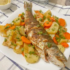 Форель, запеченная с овощами в духовке🐟