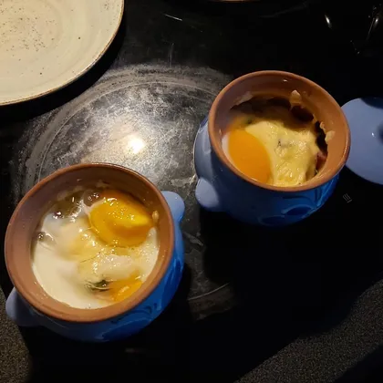 Яйцо кокот на завтрак