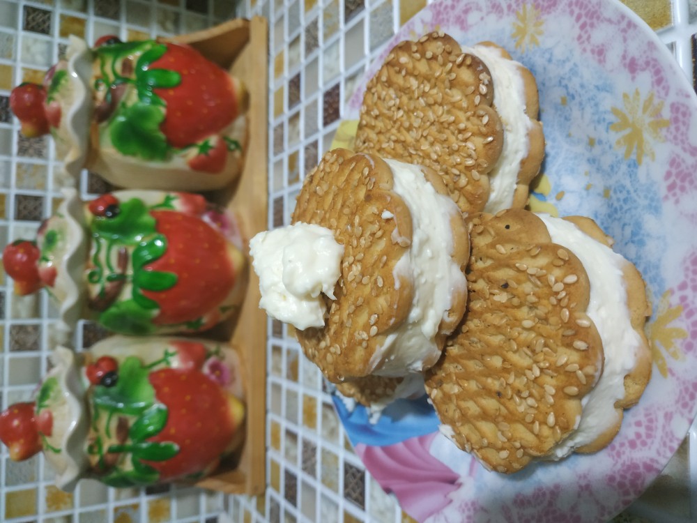 Пирожное из печенья