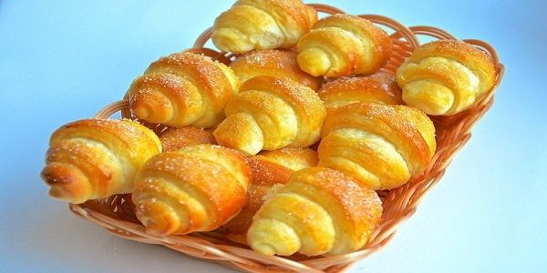 Рогалики с изюмом