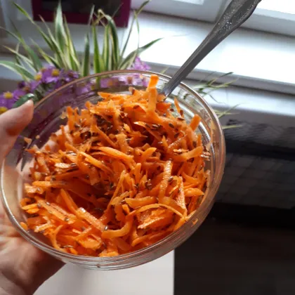 Салат из моркови и льняных семечек