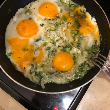 Яичница 🍳 на скорую руку !!!