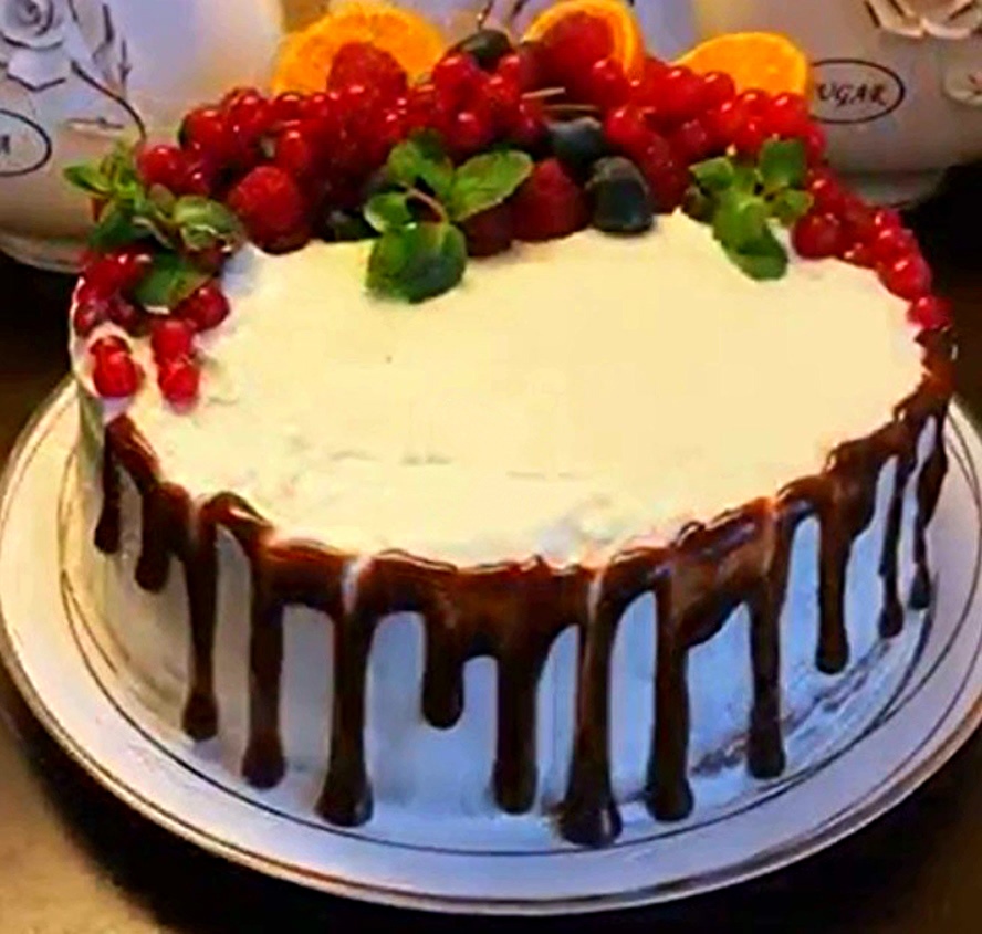 Бисквитный торт с фруктами - рецепт приготовления с фото от уральские-газоны.рф