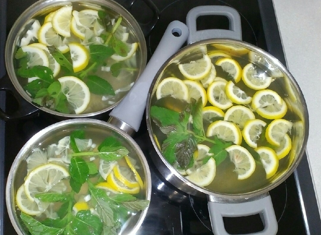Напиток с мятой и лимоном