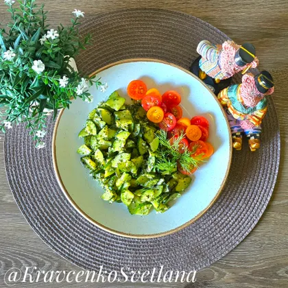 Кабачки/цукини с чесноком и укропом