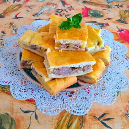 Пирог с фаршем и картофелем